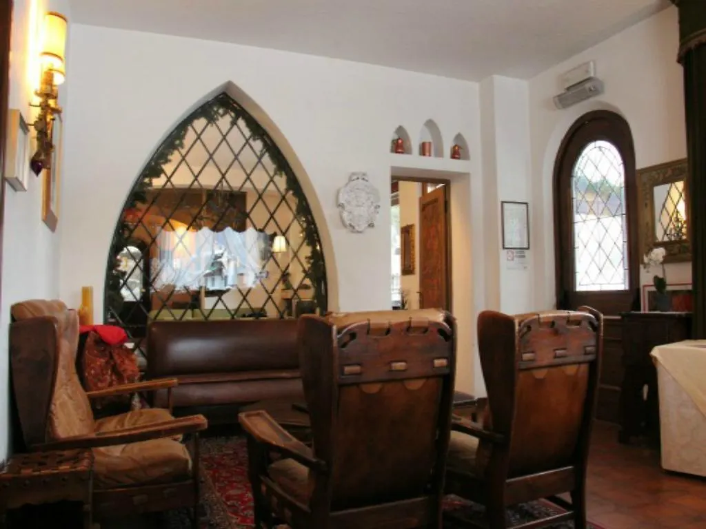 Hotel Capannina Cortina d'Ampezzo 3*,