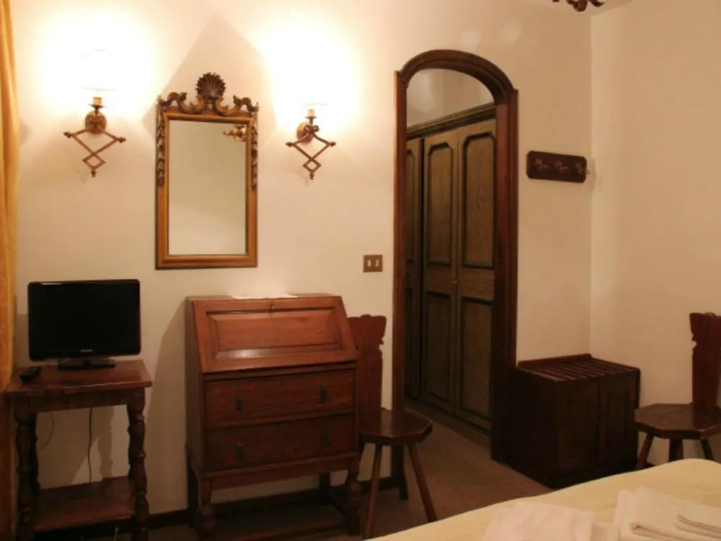Hotel Capannina Cortina dʼAmpezzo 3*,