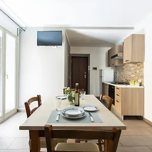 Meschita Little House Apartament Palermo