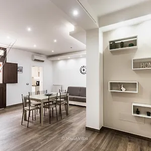 https://cocus-elegance.sicilyhotelsitaly.net