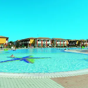 Villaggio Ai Pini Hotel apartamentowy